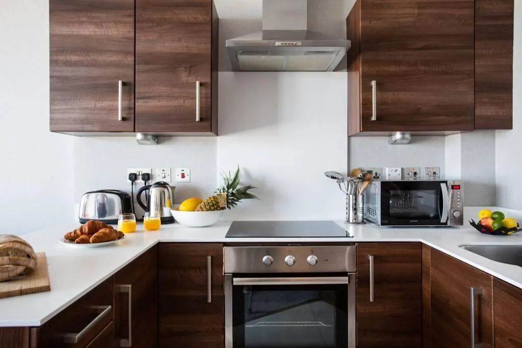 Apartment Titanic & City Views, Ultra Luxury City Parking Belfast