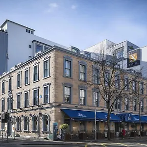 4* Hotel Square