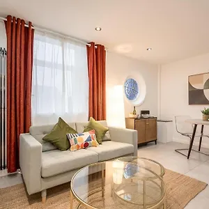  Appartamento Apartments, Salisbury