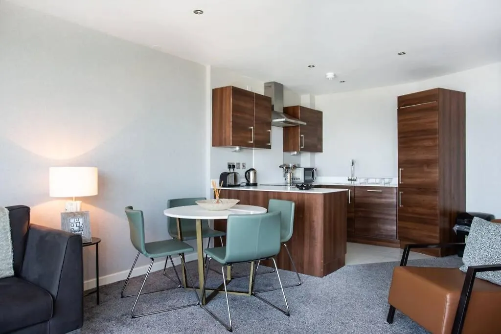 Titanic & City Views, Ultra Luxury City Parking Belfast